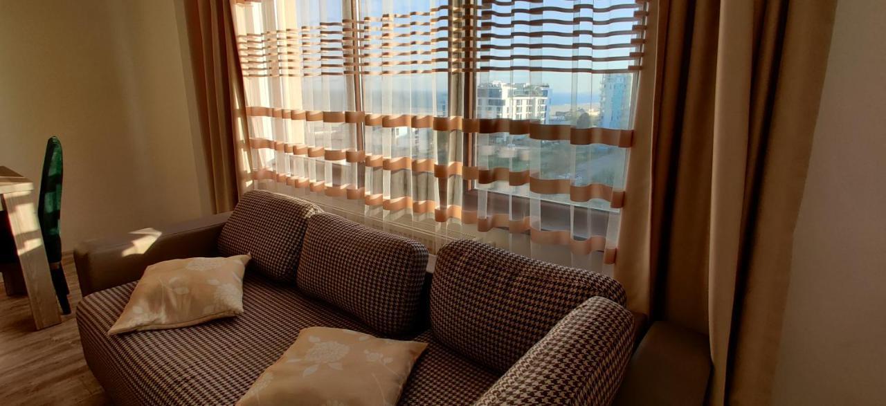 Nor Apartments Summerland Mamaia Exterior photo