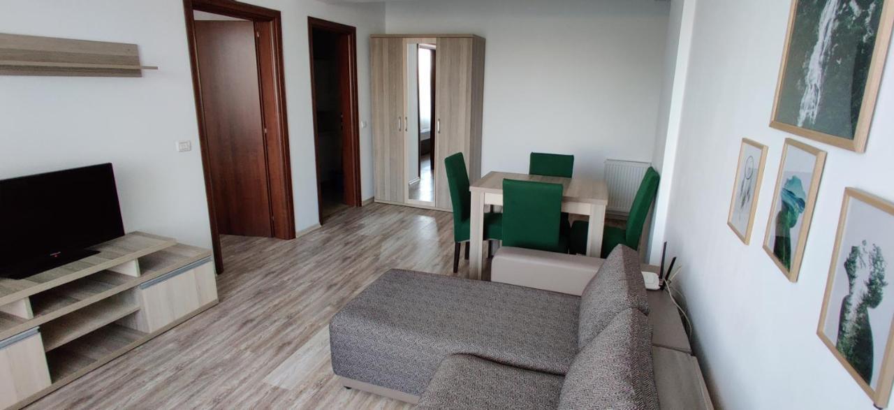 Nor Apartments Summerland Mamaia Exterior photo