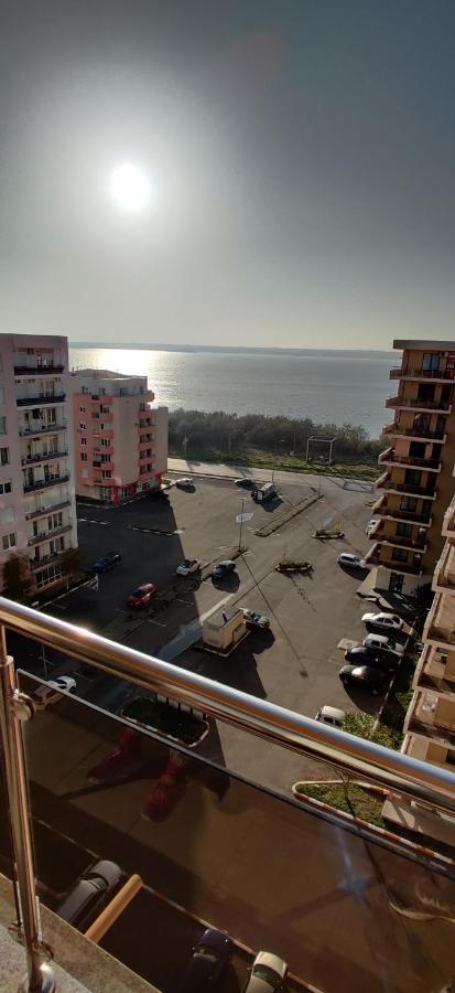 Nor Apartments Summerland Mamaia Exterior photo
